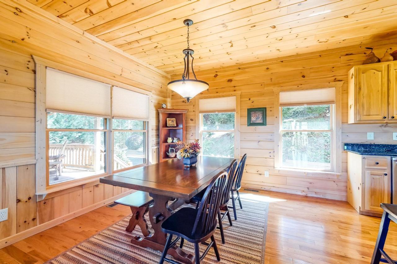 Mountain Laurel View Villa บลูริดจ์ ภายนอก รูปภาพ