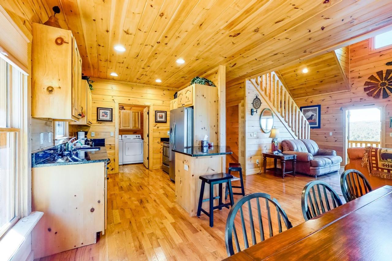 Mountain Laurel View Villa บลูริดจ์ ภายนอก รูปภาพ